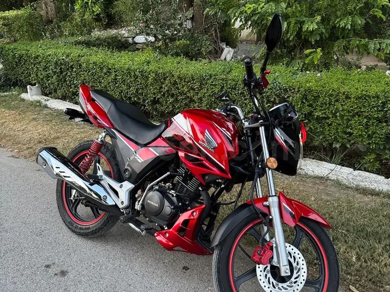 Honda CB 2022