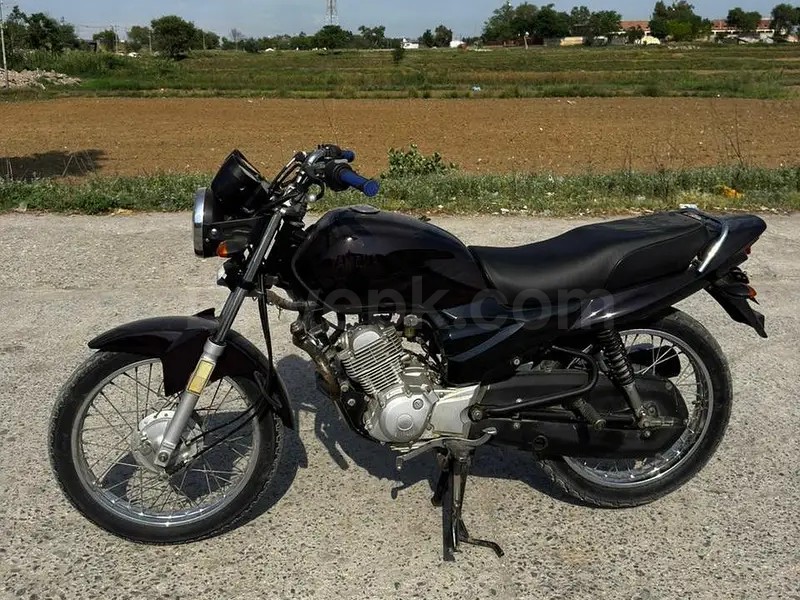 Yamaha YB 2017