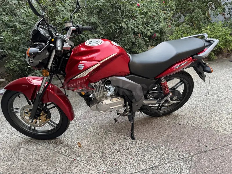 Suzuki GS-125 2023