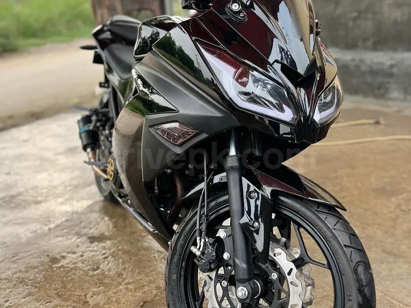 Kawasaki Ninja 2024