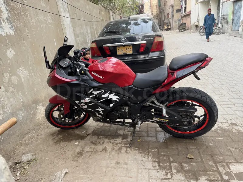 Kawasaki Ninja 2018