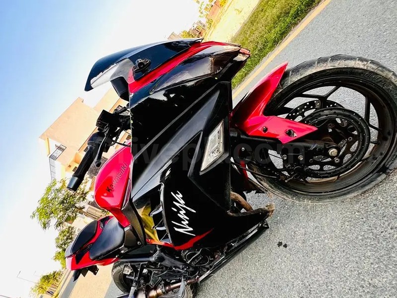 Kawasaki Ninja 2018