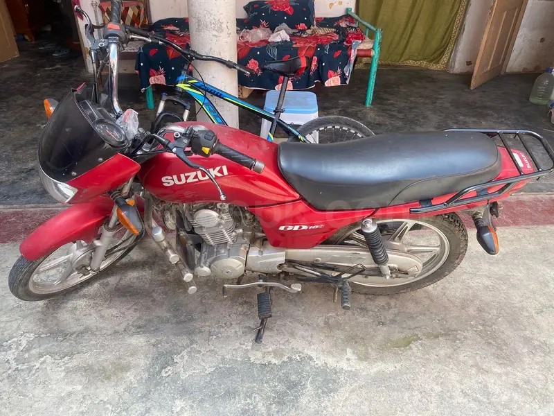 Suzuki GD 2016