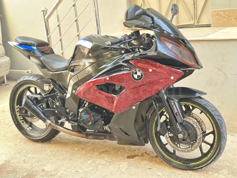 BMW S1000RR 2019