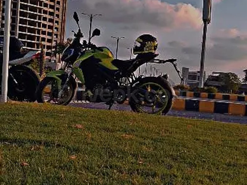 Benelli 180S 2023