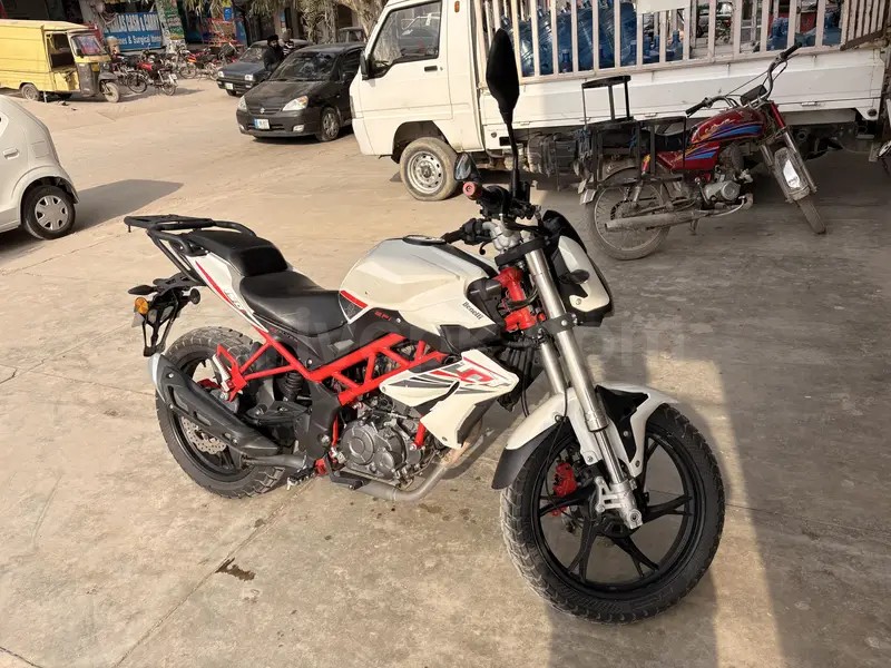 Benelli TNT 2021