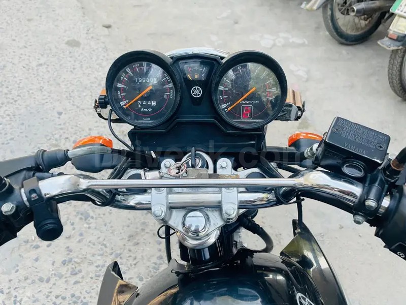 Yamaha YBR 2025