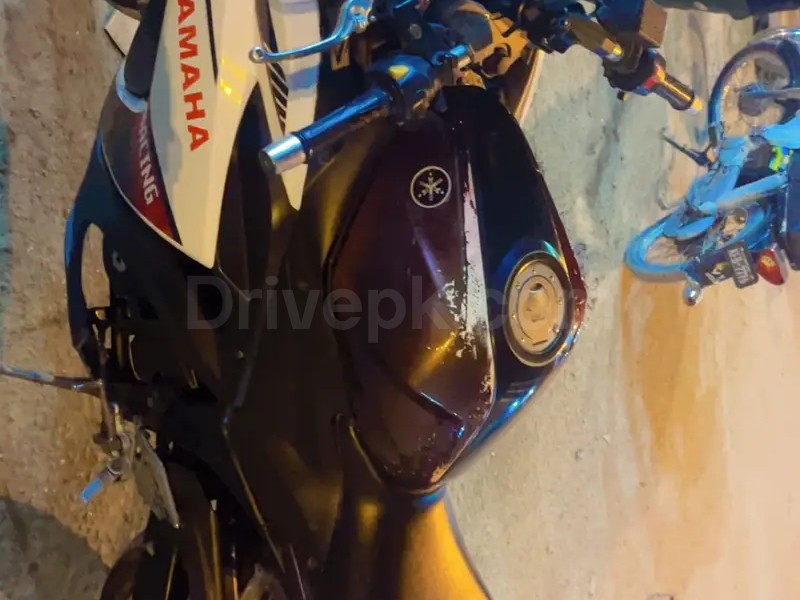 Yamaha YZF-R3 2017