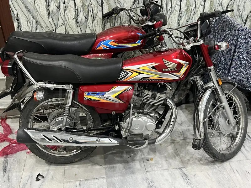 Honda CG 2025