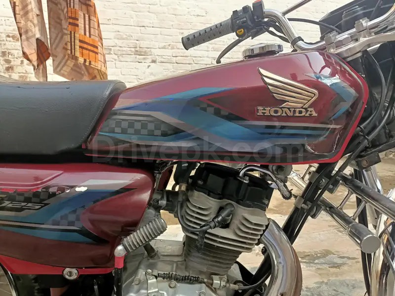 Honda CG 2024