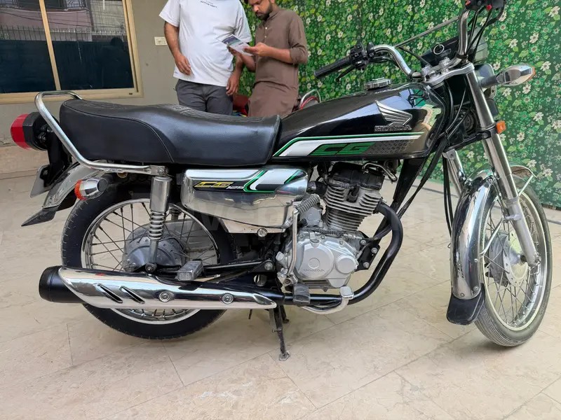 Honda CG 2023