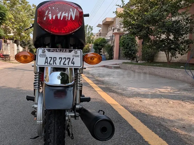 Honda CG 2025