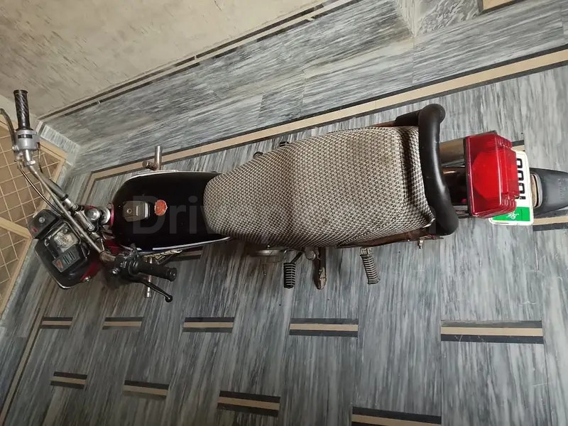 Yamaha Royale 2004