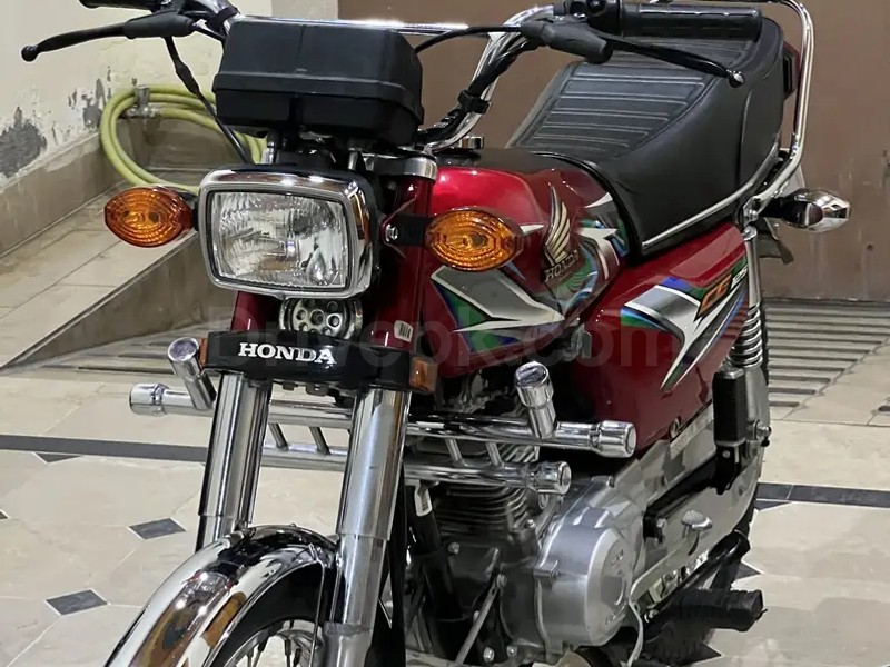 Honda CG 2023