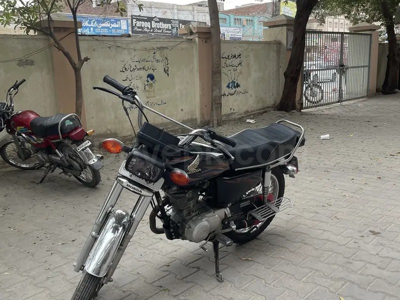 Honda CG 2017