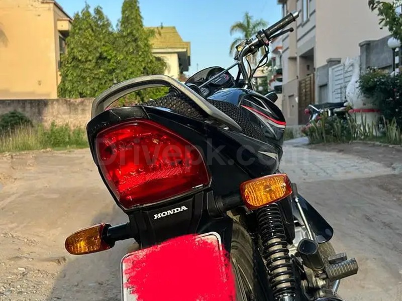Honda CB 2020