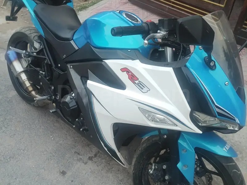 Yamaha YZF-R3 2023