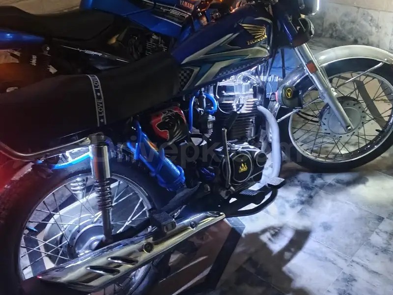 Honda CG 2025