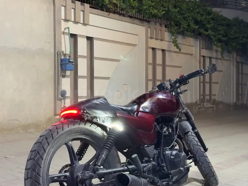 Suzuki GD 2016