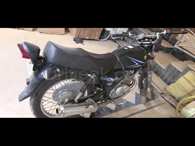 Suzuki GS 2024