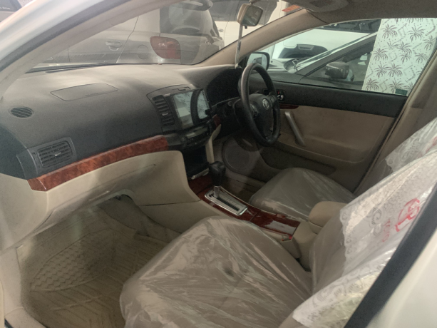Toyota Premio X 1.8