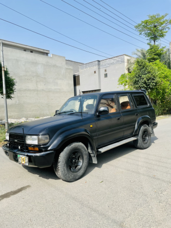 Toyota Land Cruiser VX Limited 4.2D