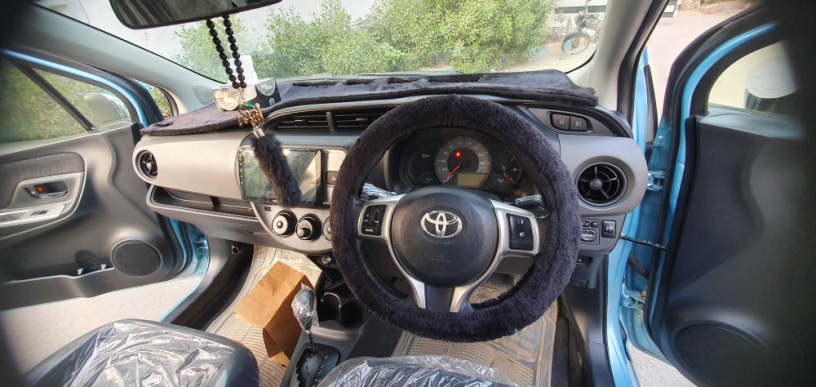 Toyota Vitz F M Package 1.0