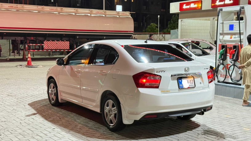 Honda City 1.3 i-VTEC Prosmatec
