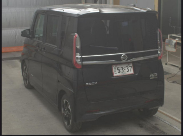 Nissan Dayz Roox Highway Star