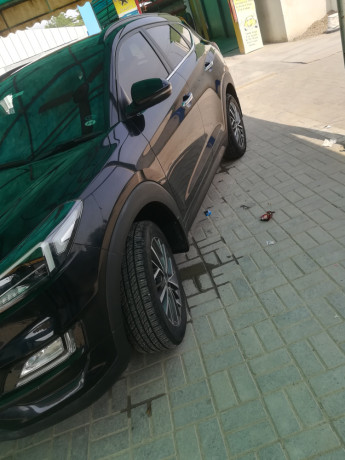 Hyundai Tucson FWD A/T GLS Sport