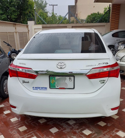 Toyota Corolla Altis Grande CVT-i