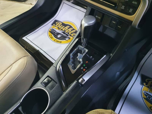 Toyota corolla altis grande 1.8