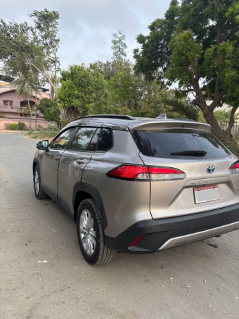 Toyota corolla Cross hev hybrid 2024