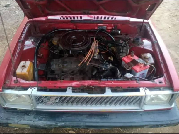 Daihatsu Charade 1982 Urgent Sale Price Nagotiate hojaye ge