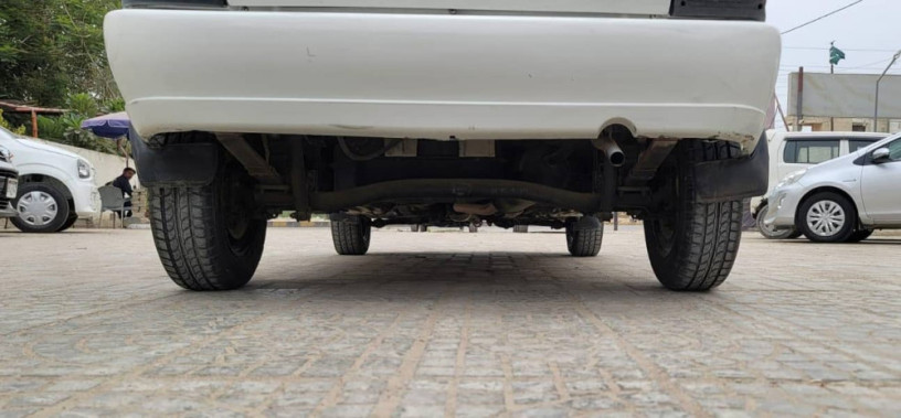 Suzuki mehran VXR 2013