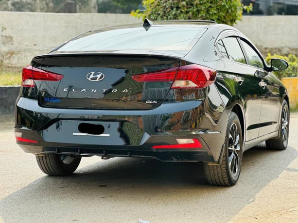 HYUNDAI ELANTRA GLS 2.0 Model 2023