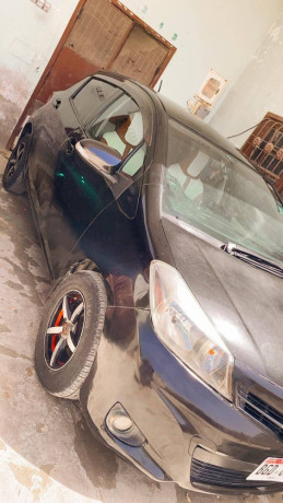 Selling Toyota vitz 2012/2016