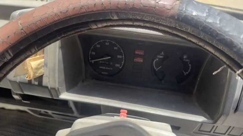 Suzuki bolan loading car number registered best quality