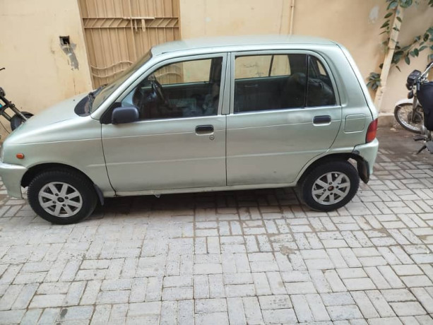 Daihatsu Coure 2009 perfect for home use good condition car