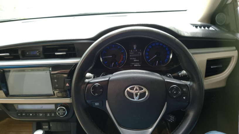 Toyota Altis grandy