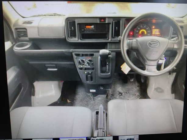 Hijet van 2019 model