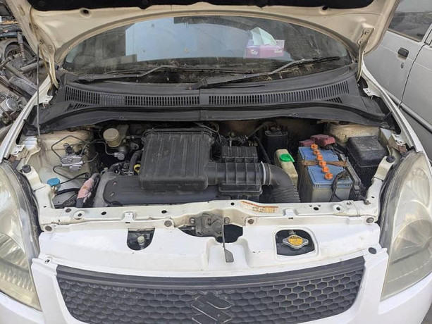 Suzuki Swift 2012 ORIGNAL