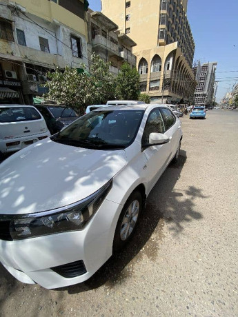 Toyota Corolla Altis 2015