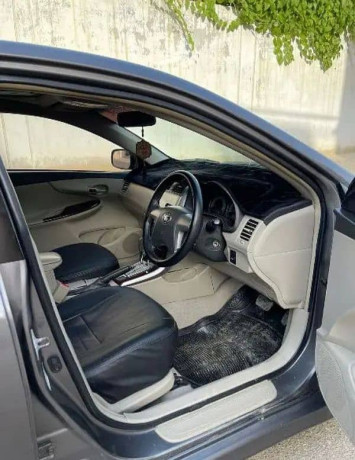 Toyota Corolla Altis 1.6 sr 2013