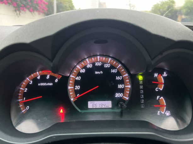 Hilux Vigo Champ 2015 GX plus 25th anniversary first owner