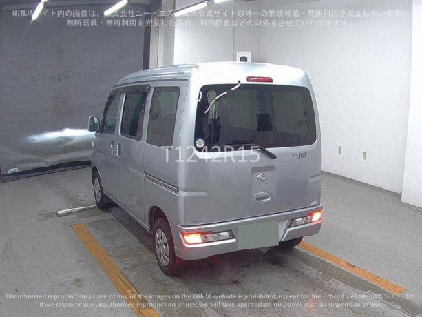 Daihatsu Hijet 2020 HALF CRUISE (SOFA SEAT)