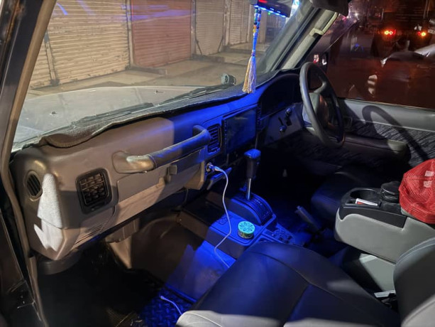 Toyota Land Cruiser 1995