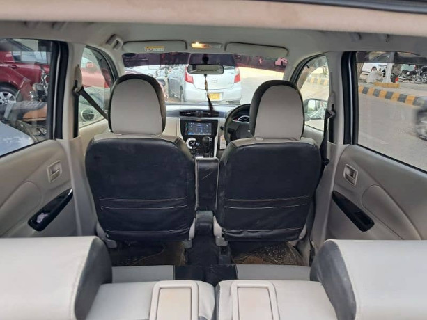 Mitsubishi Ek Wagon 2014/17