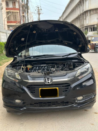 HONDA VEZEL HYBRID Z STYLE EDITION BLACK INTERIOR MODEL 2015 reg 2021