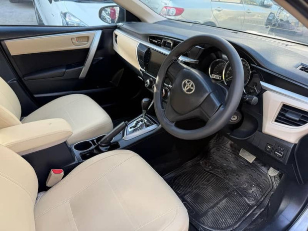 Toyota corolla gli automatic B2B original